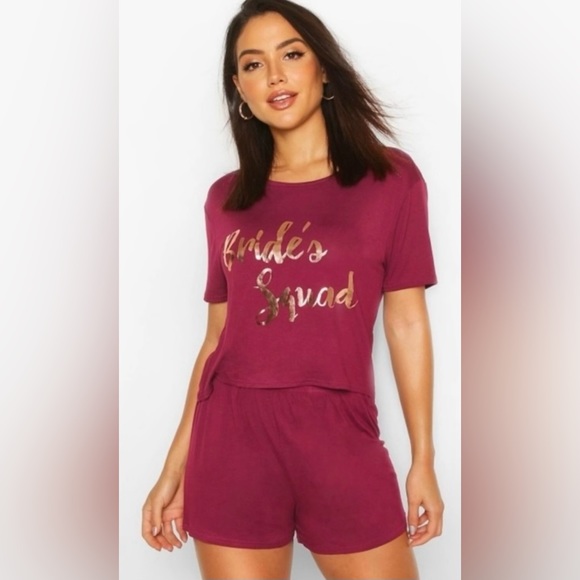 Bride Squad Pajamas ❤️ - Picture 1 of 4